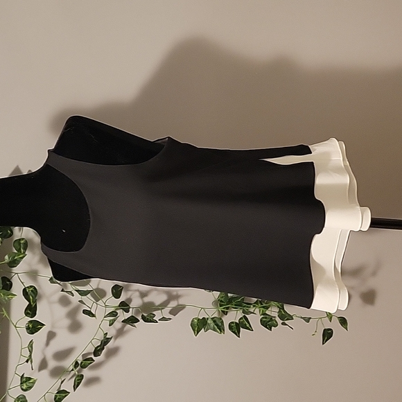 cooper & ella Makayla Layered Tank - Picture 2 of 11